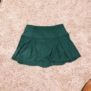 LULULEMON Lost in Pace skirt (rare) army green